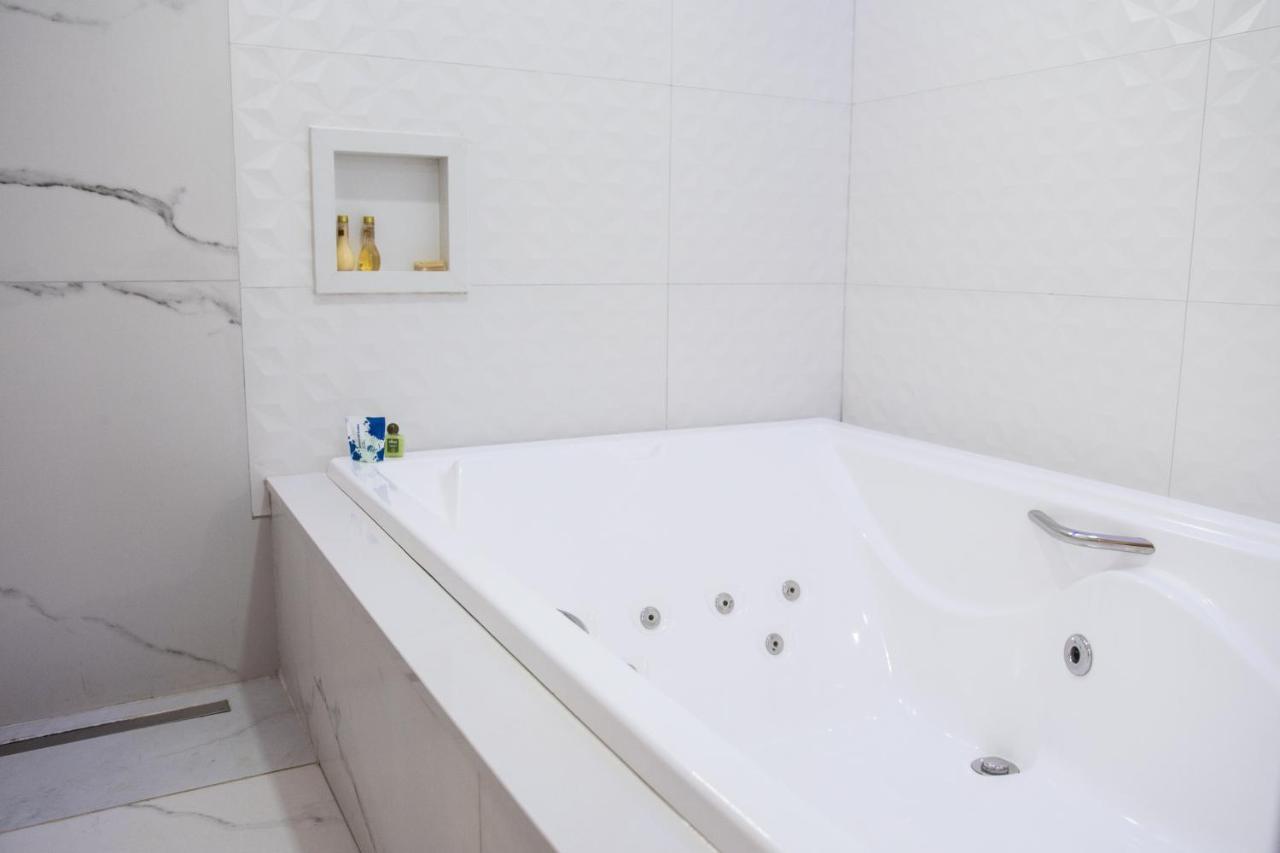 Alvorada Suites (Adults Only) Rio Verde Exterior foto